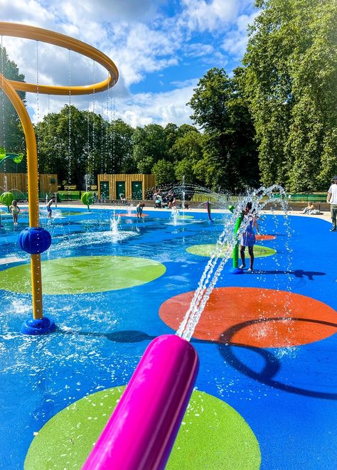 Over 100 of London’s BEST Paddling Pools! Includes Splash Pads, Fountains, Lidos 100 Manifestations, Backyard Water Fun, Pad Aesthetic, Deck Pool, Clapham Common, Leisure Pools, Splash Park, London Look, London Museums