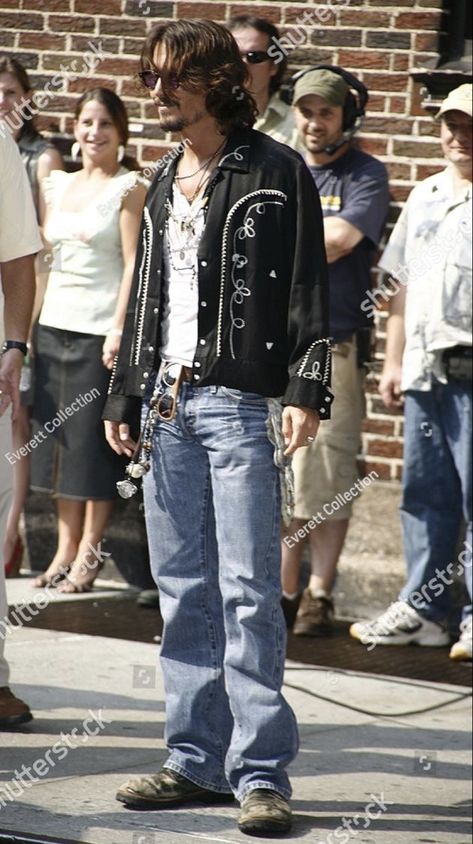 Rocker Outfit Men, Western Outfits Mens, Americana Fashion Men, Johnny Depp Style, Rocker Outfit, Cowboy Outfits, Men Stylish Dress, Street Fashion Men Streetwear, Beautiful Suit