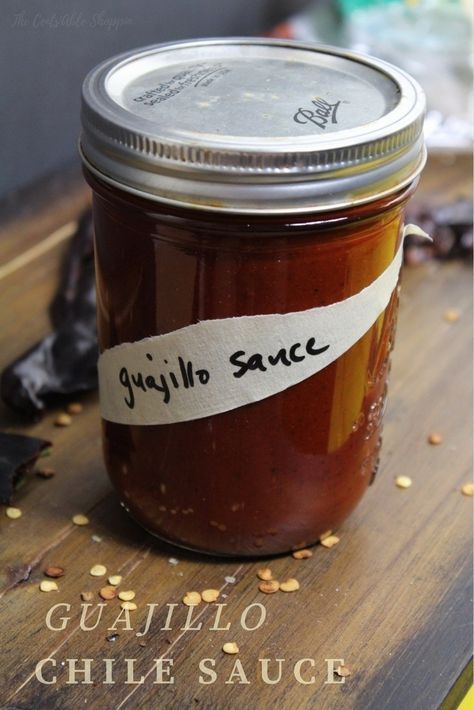 Tamale Sauce, Drunken Beans, Guajillo Chile, Guajillo Sauce, Food Documentaries, Pork Tamales, Mexican Sauce, Chile Recipes, Salsa Sauce