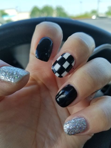 Nails For Race Day, Racing Nails Designs Checkered Flag, Grand Prix Nails, Race Day Nails Checkered Flag, Race Themed Nails, Racing Nail Ideas, Race Track Nails, Monster Truck Nails, Racing Nails Dirt Track