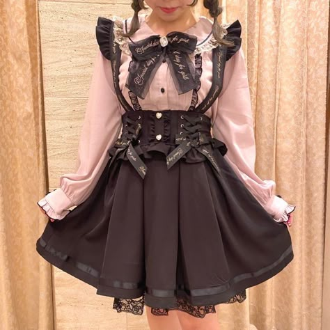 Jirai Kei Clothes, Kawaii Overalls, Jirai Kei Outfits, Jirai Kei Fashion, Girly Kei, Skirt Overalls, Overalls Dress, Plus Size Shoes, Dresses Corset