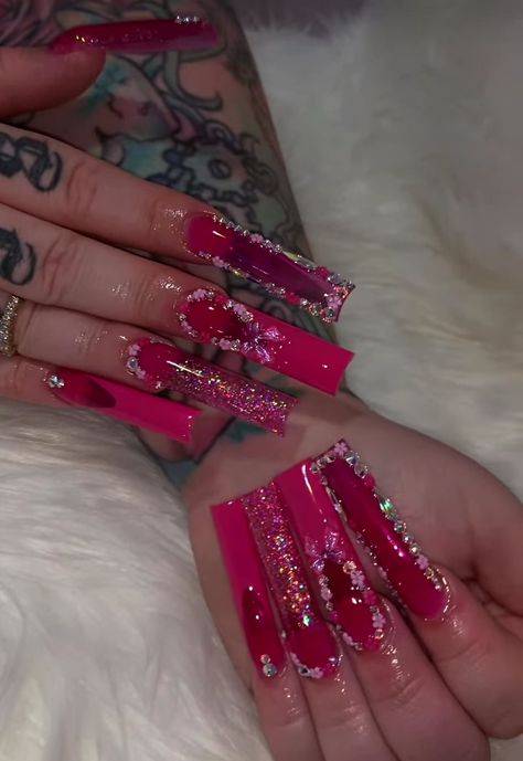 Pink Nails Extra, Pink Money Nails, Long Junk Nails, Long Acrylic Nail Designs, Ombre Acrylic Nails, Nails Design With Rhinestones, Nail Candy, Exotic Nails, Really Cute Nails