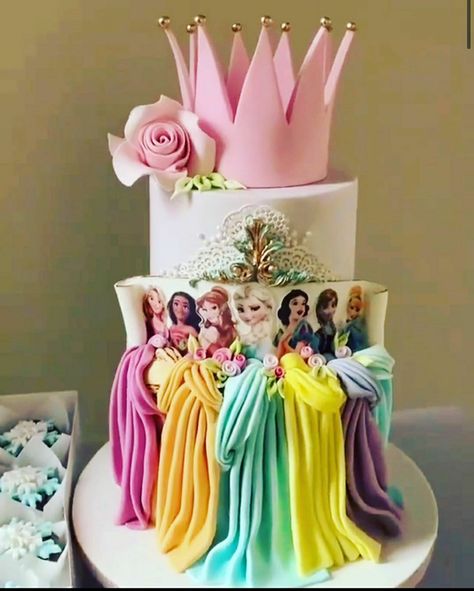 Princess Cake Two Tier, Moana Birthday Cakes, Disney Princess Birthday Cake, Cake Two Tier, Cakes Disney, Disney Princess Birthday Cakes, Moana Birthday Cake, Cake Princess, Disney Princess Moana