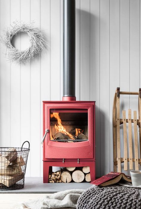 2 Way Fireplace, Freestanding Gas Stove, Fireplace Styling, Small Wood Burning Stove, Modern Wood Burning Stoves, Small Wood Stove, Freestanding Stove, Boiler Stoves, Log Burning Stoves