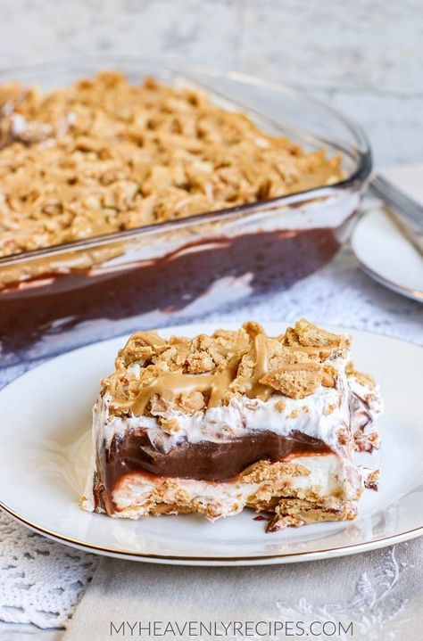 Peanut Butter Crunch Lasagna Peanut Butter Cookie Lasagna, Cookie Lasagna, Peanut Butter Lasagna, My Heavenly Recipes, Heavenly Recipes, Butter Crunch, Peanut Butter Crunch, Medicine Tips, Yummy Desserts Easy