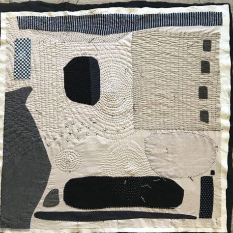 CURRENT RETREATS — The Makerie Heidi Parkes, Improvisational Quilts, Negative Space, Embroidery And Stitching, Art Quilts, Textile Art, Embroidery Stitches, Paper Flowers, Art Photography