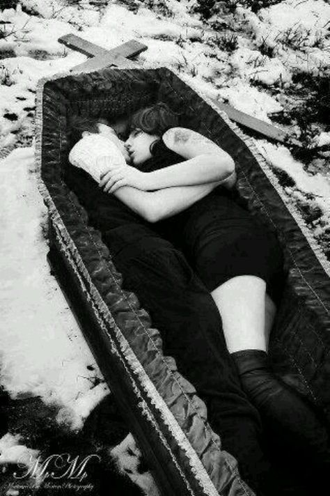 Master, I'd like you to build me a coffin, please. Yes, there is a story behind it. Vampire Wedding, Gothic Photography, Vampire Love, Dark Love, Inner Demons, Gothic Romance, Dark And Twisted, Dark Paradise, Gothic Beauty