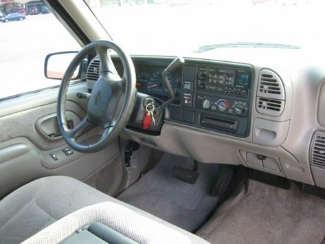 1998 Chevy Silverado Interior 1998 Chevy Silverado 1500, Obs Chevy Interior, Chevy Silverado Interior, Silverado 1998, 98 Chevy Silverado, 1998 Chevy Silverado, Obs Chevy, Obs Truck, Custom Dashboard