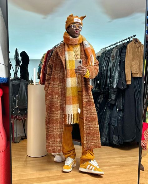 Wisdom Kaye (@wisdm) • Instagram photos and videos Wsdm Kaye Outfits, Wisdom Kaye, Happy Clothes, Street Fashion Men Streetwear, January 11, Fashion Icons, Mens Fashion Suits, Cool Street Fashion, Fit Check