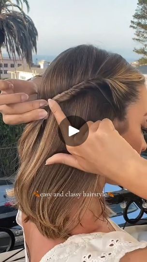 1.6M views · 7.3K reactions | happy Thanksgiving 🤎 here’s an easy and quick hairstyle for today especially if you are busy cooking and baking eheh 🍂 #hairstyle #hairtutorial #peinadosfaciles #shorthairstyles | Bilintina makeup | Bilintina makeup · Original audio Hoodie Hairstyles, Fall Hair Accessories, Thanksgiving Hairstyles, Quick Hairstyle, Autumn Hair Accessories, Thanksgiving Hair, Front Bangs, Low Maintenance Hair, Quick Hairstyles