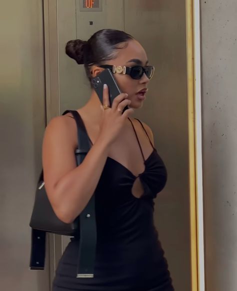 Repost - Versace sunglasses as seen on @lozvassallo 🕶️ #tortoiseandblack #prescriptioneyewear Dress And Sunglasses Outfit, Black Dress With Sunglasses, Black Dress And Sunglasses, Versace Sunglasses Aesthetic, Sunglasses Outfits For Women, Versace Sunglasses Outfit, Girl With Sunglasses Aesthetic, Photo With Sunglasses, Black Sunglasses Aesthetic