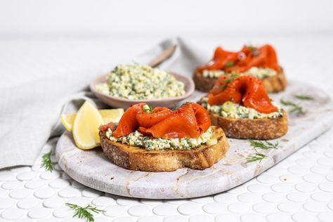 Cold Smoked Salmon Bruschetta on Sourdough with Sauce Gribiche Salmon Bruschetta, Sauce Gribiche, Cold Smoked Salmon, How To Impress, Spring Entertaining, Fresh Chives, Food Words, Fine Food, Smoked Salmon