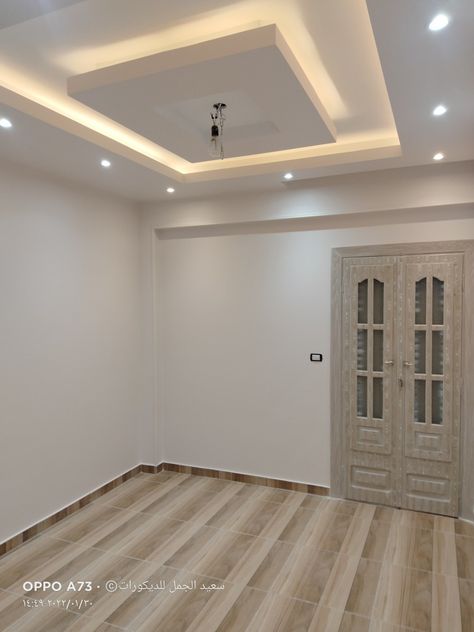 Simple False Ceiling Design, Bedroom Pop Design, Simple Ceiling Design, Pvc Ceiling Design, False Ceiling Living Room, New Ceiling Design, Interior Ceiling Design, Pop False Ceiling Design, Desain Furnitur Modern