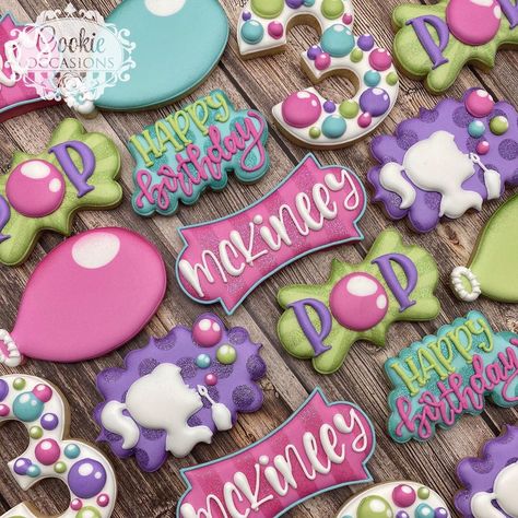 Simple Joys, Blowing Bubbles, Cookies Decorated, Icing Cookies, Cookie Designs, Royal Icing Cookies, Cookie Cake, Sugar Cookies Decorated, Royal Icing