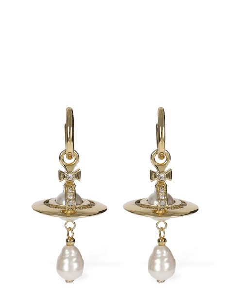 Find Vivienne Westwood Aleksa Imitation Pearl Drop Earrings on Editorialist. Width: 1.5cm. Weight: 2.9gr. Gold-colored brass. Imitation pearl. Crystal . Post back closure . Nickel free Vivienne Westwood Pearl Earrings, Pearl Drop Earrings Gold, Gold Cream, Pearl Crystal, Pearl Drop Earrings, Pearl Drop, Charm Earrings, Vivienne Westwood, Cute Jewelry