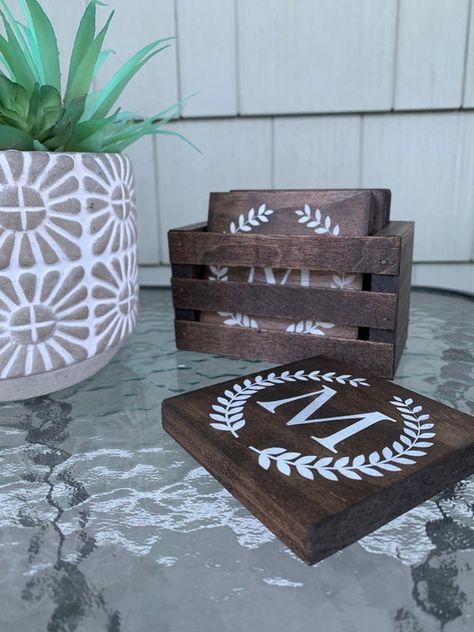 Set of 4 WOODEN MONOGRAM Rustic Coasters With Mini Wooden | Etsy Mini Pallet Ideas, Wooden Coasters Diy, Wood Coasters Diy, Farmhouse Coasters, Pallet Coasters, Mini Crates, Gifts For Housewarming, Coasters Diy, Rustic Coasters