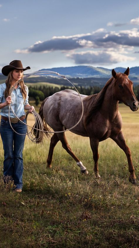 Heartland Horses, Heartland Characters, Cowgirl Quote, Heartland Cbc, Heartland Quotes, Horse Photography Poses, Heartland Amy, Heartland Ranch, Cowgirl Pictures