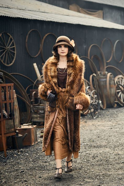 Peaky Blinders Fashion Women, Peaky Blinders Outfit Women, May Carleton, Peaky Blinders Fancy Dress, Peaky Blinders Outfit, Peaky Blinders Fashion, Peaky Blinders Dress, Costume Peaky Blinders, Peaky Blinders Costume