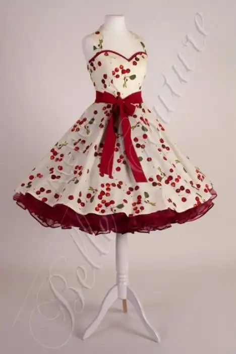 Kalibo, Pinup Fashion, Pin Up Outfits, Vintage 1950s Dresses, Pin Up Dresses, Rockabilly Fashion, 50s Dresses, 50s Fashion, A Dress