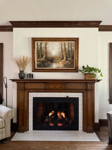 🕰🌾 This living room has been transformed into a cozy retreat with the perfect blend of comfort and style. 

-Custom-designed furniture from Smith Brothers of Berne, Inc. 
-Mica shade table and floor lamp by Uttermost. 

#livingroomdesign #livingroomdecor #interiordesign #livingroom #interior #homedecor #livingroominspo #homedesign #interiordesigner #interiors #decor #livingroominspiration #interiorstyling #interiordecor #homesweethome #architecture #furniture #livingroomgoals #decoration Chimney Interior Design, Historic Home Fireplace, Craftsman Cottage Living Room, Traditional Fireplace Design, Craftsman Brick Fireplace, Corner Fireplace Ideas Living Room, 20s Fireplace, Uncentered Fireplace, 1940s Fireplace