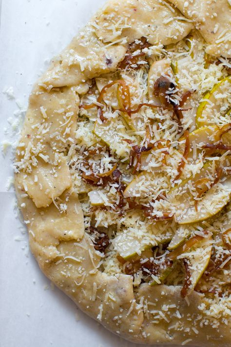 French Onion Gruyere Pear Galette | Baking the Goods Pear Galette, Pie Dough Recipe, Sliced Pears, Kitchen Smells, Easy Pie, Flaky Crust, French Onion Soup, French Onion, Fresh Thyme