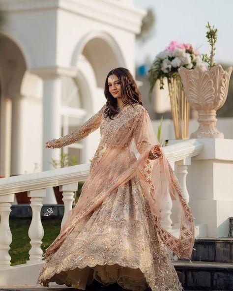 Sistrology Iqra Kanwal Engagement, Iqra Kanwal Wedding, Rabia Faisal Dresses, Lehanga Styles, Engagement Dress For Bride Sister, Muslim Engagement Dress, Rabia Faisal, Iqra Kanwal, Dress For Bride Sister