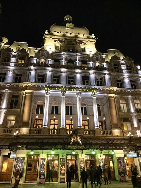 London, 01. Feb. 2020: Phantom of the Opera at Her Majesty‘s Theatre...always a classic Phantom Of The Opera London, Theatre Exterior, Opera London, Thea Stilton, Life In The Uk, Fall 24, Royal Albert Hall, New Paris, The Opera