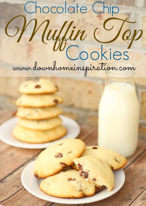 Oh muffin tops.  Sometimes we love you (ie: when you are actually on the top of a muffin) and sometimes we do everything we can to try to get rid of you (you know who you are, pesky chub peeking over the top of my jeans!).  This is a whole new kind of muffin top, … Muffin Top Chocolate Chip Cookies, Muffin Top Cookies, Muffin Top Recipes, Muffin Top Pan, Chocolate Chip Muffin, Muffin Tops, Chocolate Chip Muffins, Chocolate Muffins, Köstliche Desserts