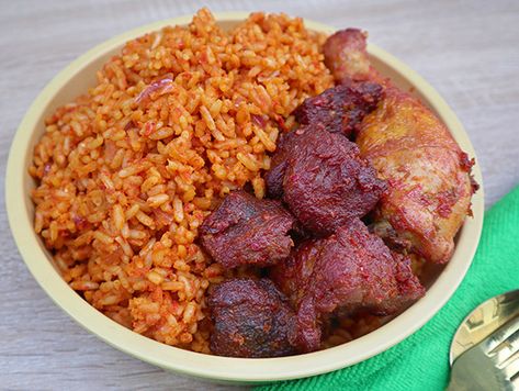 Jollof Rice Recipe | How to Cook rice in Nigeria Jollof Rice Recipe, Caribbean Rice, Nigeria Food, Fried Tomatoes, Ripe Plantain, How To Boil Rice, Cook Rice, Jollof Rice, Fried Beef