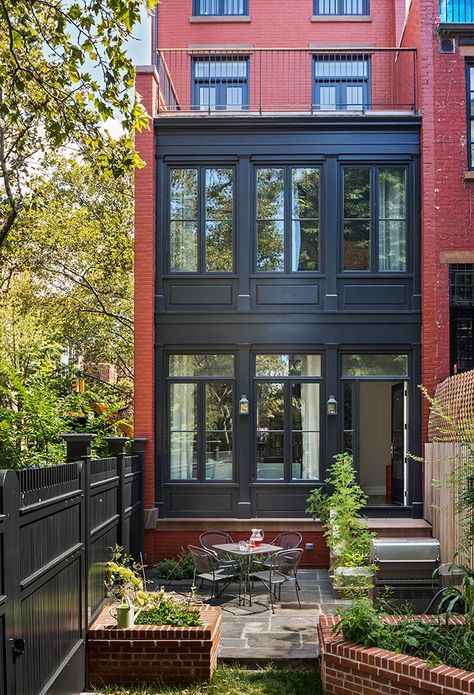 CWB Architects » JORALEMON TWIST Row House Exterior, Brooklyn Interior, Urban Home Design, Row House Design, Townhouse Exterior, Brooklyn Brownstone, Townhouse Designs, Brooklyn Heights, Row House