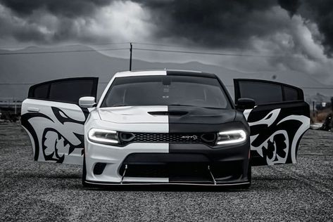 Black Car Wallpaper, تويوتا لاند كروزر, Serie Bmw, Dodge Charger Hellcat, Dodge Challenger Hellcat, Charger Srt Hellcat, Image Moto, Camaro Car, Dodge Srt