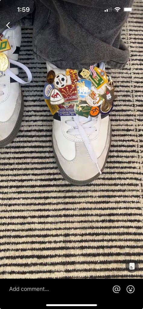 Sambas With Pins, Decorated Sambas, Office Fits, Flamboyant Gamine, Beanie Outfit, Fly Outfit, Diy Clothes And Shoes, Adidas Classic, Girly Shoes