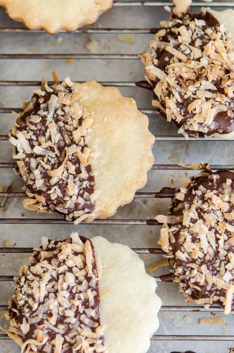 Coconut Shortbread Cookies - a delicious treat or gift! #shortbread #cookies #foodgifts #desserts Ina Garten Shortbread Cookies, Coconut Shortbread Cookies, Chocolate Dipped Shortbread, Coconut Shortbread, Christmas Cookie Plate, Shortbread Bites, Shortbread Cookies Recipe, Shortbread Cookies Christmas, Chocolate Dipped Cookies