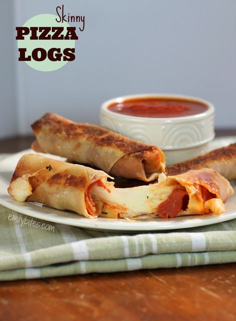 Pizza Logs - Emily Bites Pizza Logs, 100 Calorie, Recipes Snacks, Points Recipes, Pizza Flavors, 100 Calories, Ww Recipes, Deep Dish, Weight Watchers Meals