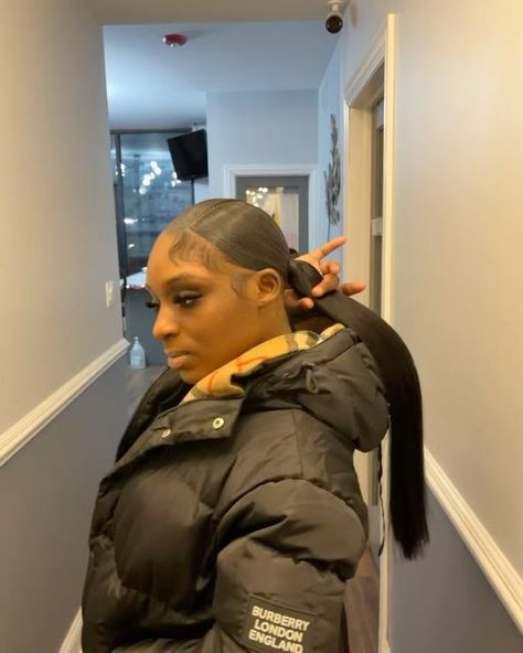 @styles_byq on Instagram: "3D ponytail soo Fye! ✨ December books are open💗…. Swipe #chicagohairstylist #chicagohair #chicagoponytail #houstonhairstylist #houstonponytails #lahairstylist #laponytails #atlantahairstylist #atlantahair #atlantaponytail #detriothairstylist #swoopponytail #quickweave #sleekponytail #naturalhair #naturalhairstyles #miamihairstylist #miamiponytails #explorepage✨ #explorepage" 3d Ponytail, December Books, Quick Weave, Slick Hairstyles, Sleek Ponytail, December 1, Hair Stylist, Atlanta, Natural Hair Styles