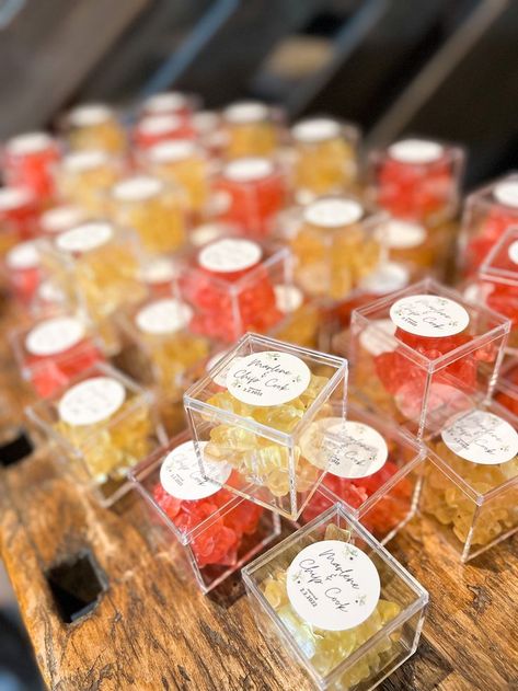 Champagne Gummy Bears, Bear Wedding, Bear Girl, Bear Party, Baby Shower Party Favors, Baby Bear Baby Shower, Boho Baby Shower, Gummy Bear, Wedding Party Favors