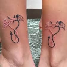 1000+ ideas about Best Friend Tattoos on Pinterest | Sister ... Friend Tattoos Small, Matching Bff Tattoos, Cute Ankle Tattoos, Cousin Tattoos, Matching Friend Tattoos, Tattoo Placements, Matching Best Friend Tattoos, Bestie Tattoo, Matching Sister Tattoos