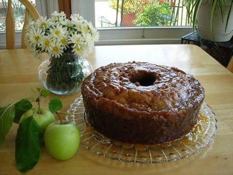 Apple Dapple Cake Recipe Apple Dapple Cake, Apple Dapple, Southern Plate, Cake Mug, Sweet Breads, Apple Desserts, It Goes On, Eat Dessert, Bundt Cake