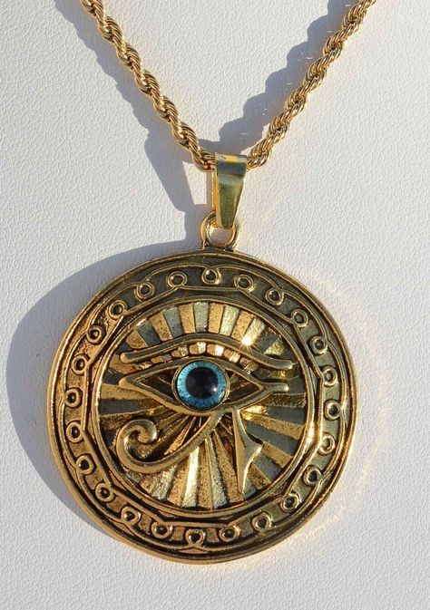 Starověký Egypt, Dead Flowers, Egyptian Necklace, Silver Eye, Gold Rope Chains, Egyptian Jewelry, Bangor, Large Eyes, Eye Of Horus