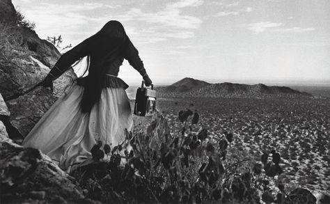 Mexican Photographer Gabriela Iturbide ~ capturing the Mexican spirit of Nuestra Tierra Tina Modotti, Sonora Desert, Irving Penn, William Eggleston, Edward Weston, Cindy Sherman, Henri Cartier Bresson, San Francisco Museums, Getty Museum