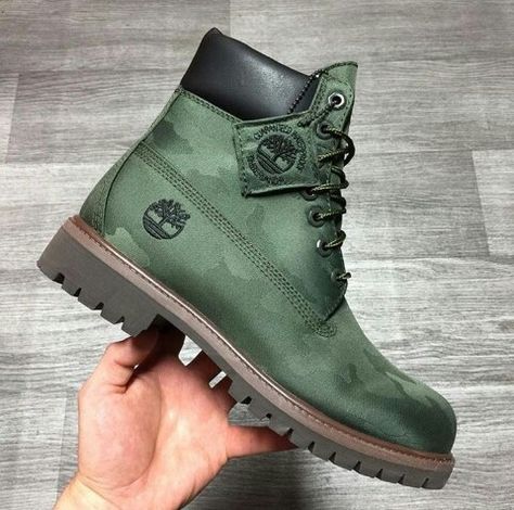 Green Timberland Boots, Timbaland Boots, Indie 2020, Tims Boots, Timberland Boots Style, Timberland Boots Outfit Mens, Boots Outfit Men, Timberland Boots Outfit, Timberland Waterproof Boots