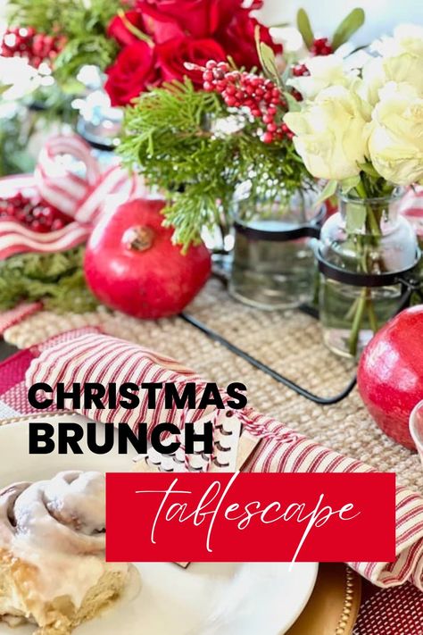 Create a beautiful table for your Christmas brunch to treat your guests to red and white Christmas cheer. These simple table decor ideas will transform your Christmas party into a Christmas wonderland. Christmas Breakfast Tablescape, Table Settings For Christmas Tea, Christmas Brunch Decor Ideas, Christmas Bridal Brunch Ideas, Christmas Brunch Buffet Tablescape, Christmas Brunch Tablescape, Christmas Spread Table, Christmas Brunch Table Decor, Holiday Brunch Ideas Christmas