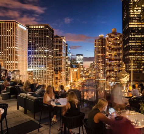 Londonhouse Chicago Rooftop, Chicago Rooftop Bar, Rooftop Bars Chicago, London House Chicago, Columbia Law, Chicago Rooftop, Chicago Trip, Chicago Aesthetic, New York Penthouse