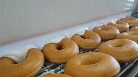 via GIPHY Donut Gif, Krispy Kreme Donuts, Satisfying Pictures, Glazed Doughnuts, Krispy Kreme, Oddly Satisfying Videos, Oddly Satisfying, Satisfying Video, Satisfying Food