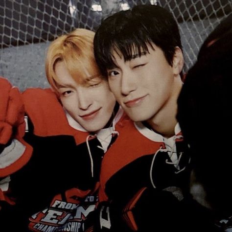 hongjoong san icon Hongjoong And San, Ateez Duo, San Seonghwa Hongjoong, San Hongjoong, San Icon, Gay Flag, Honey Bees, Kim Hongjoong, Kpop Icons