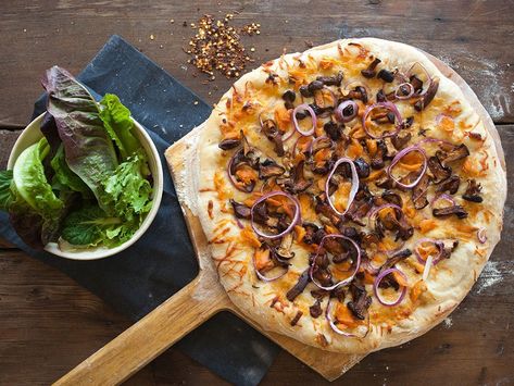 A pie with smoked salmon and delicate mushrooms? Yes please. Patagonia Provisions, Sockeye Salmon, Pizza Ingredients, Large Pizza, Wild Salmon, Roasted Mushrooms, Campfire Food, Salmon Recipe, Food Chain