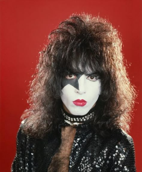 Paul Stanley League Of Heroes, Detroit Rock City, Vinnie Vincent, Kiss Concert, Kiss Images, Eric Carr, Kiss Army, Best Rock Bands, Photo Recreation