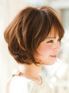 Latest Bob Hairstyles, Side Bangs Hairstyles, Bob Hairstyles For Thick, Bob Hairstyles With Bangs, Bob Haircut With Bangs, Long Bob Haircuts, Long Bob Hairstyles, Haircut For Thick Hair, Haircuts With Bangs