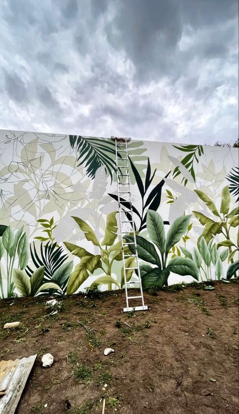 Outdoor Wall Painting Ideas, Mural Wall Art Outdoor, Vine Mural, Selfie Wall Ideas, Outdoor Mural Ideas, Outdoor Wall Paint, Beginner Painting On Canvas, Mural Art Design, Selfie Wall