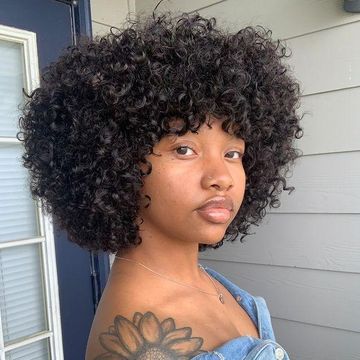 Short Curly Afro With Bangs, Afro With Bangs, Afro Bangs, Haircut Shapes, Bang Bob, Afro Look, Curl Wig, Drawn Rose, Cabello Afro Natural